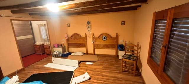 Chalet de 5 habitaciones en El Frasno en venta - 57.000 € (Ref: 9645732)