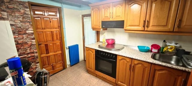 Chalet de 5 habitaciones en El Frasno en venta - 57.000 € (Ref: 9645732)