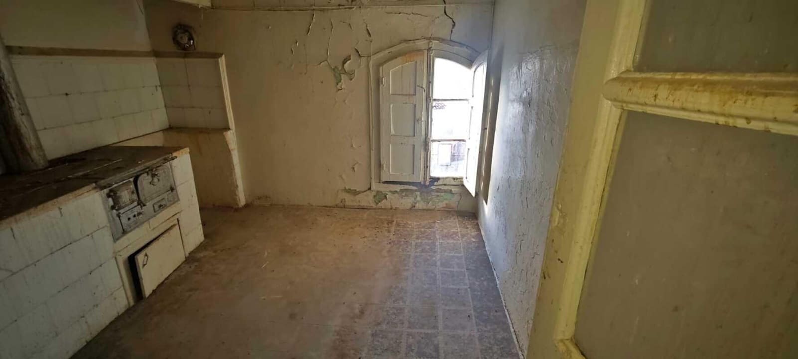 3 chambre Maison de Ville à vendre à Terrer - 40 000 € (Ref: 9645734)