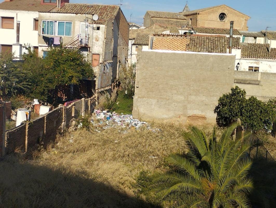 Działka budowlana na sprzedaż w Alagon - 65 000 € (Ref: 9645736)