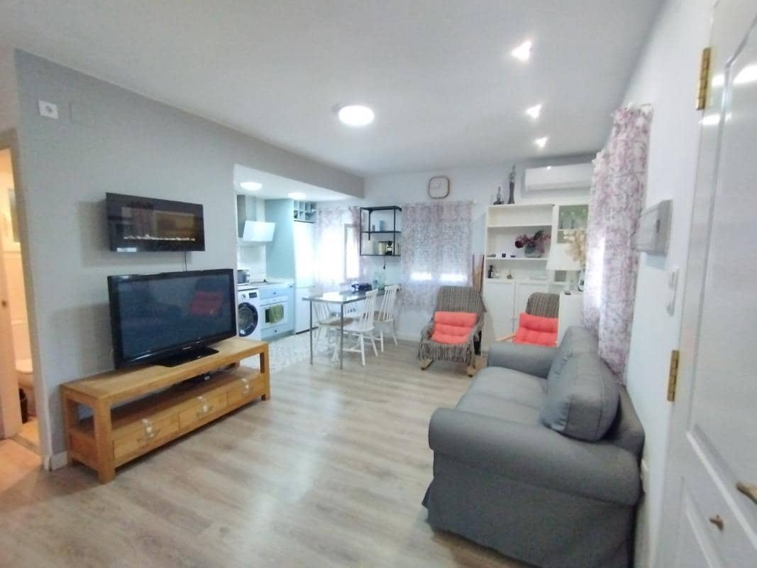 3 quarto Moradia para venda em Gallur com piscina garagem - 165 000 € (Ref: 9645738)