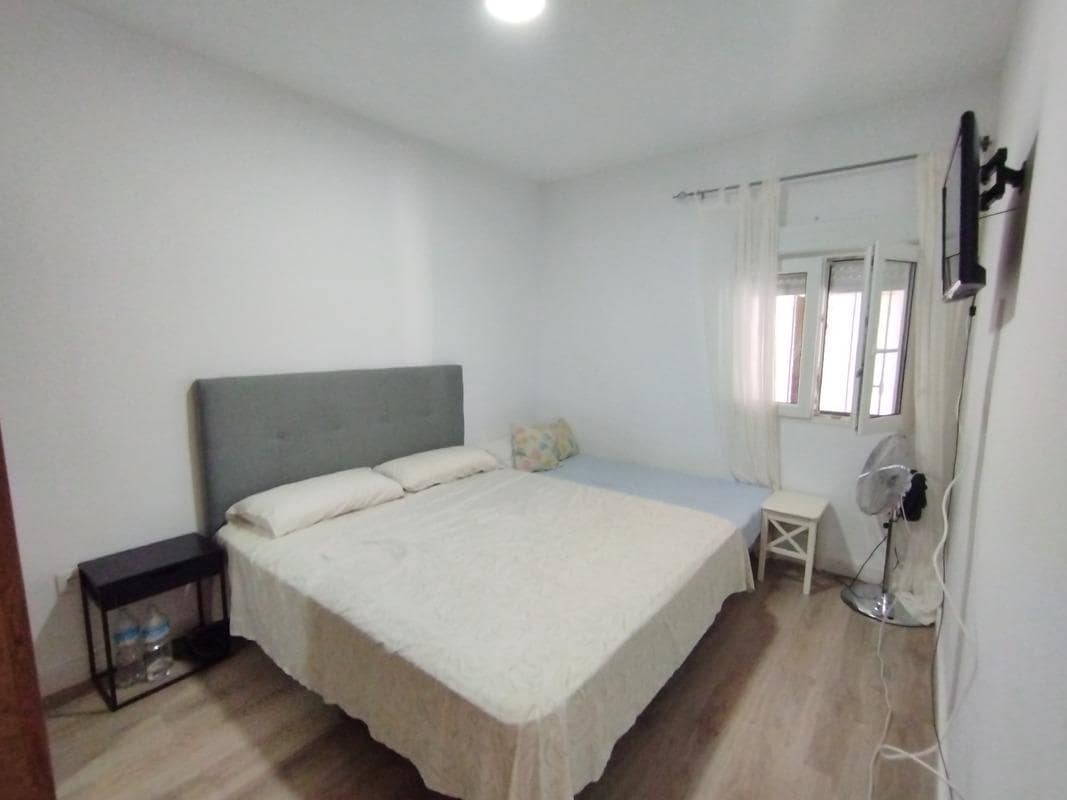 3 quarto Moradia para venda em Gallur com piscina garagem - 165 000 € (Ref: 9645738)