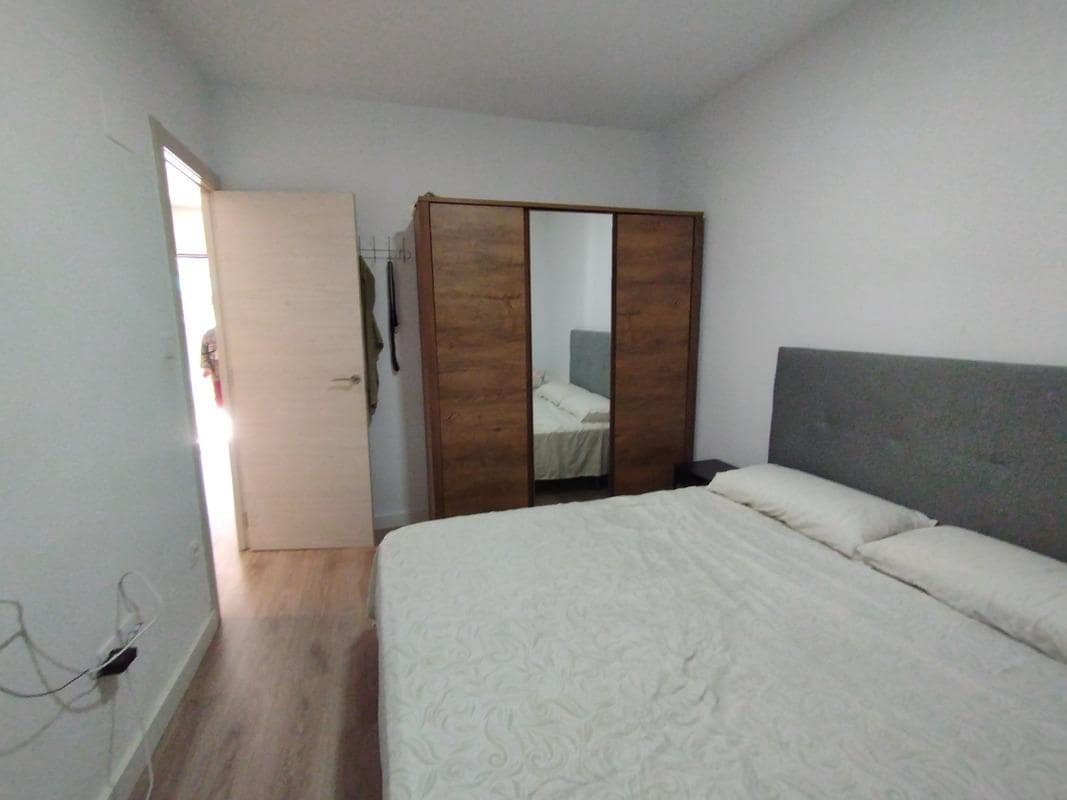 3 quarto Moradia para venda em Gallur com piscina garagem - 165 000 € (Ref: 9645738)