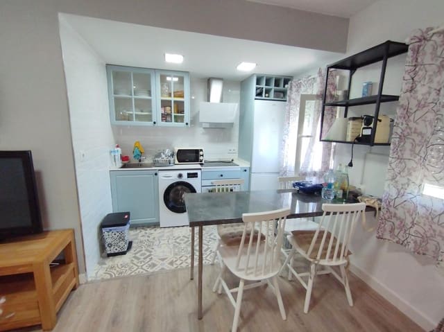 3 quarto Moradia para venda em Gallur com piscina garagem - 165 000 € (Ref: 9645738)