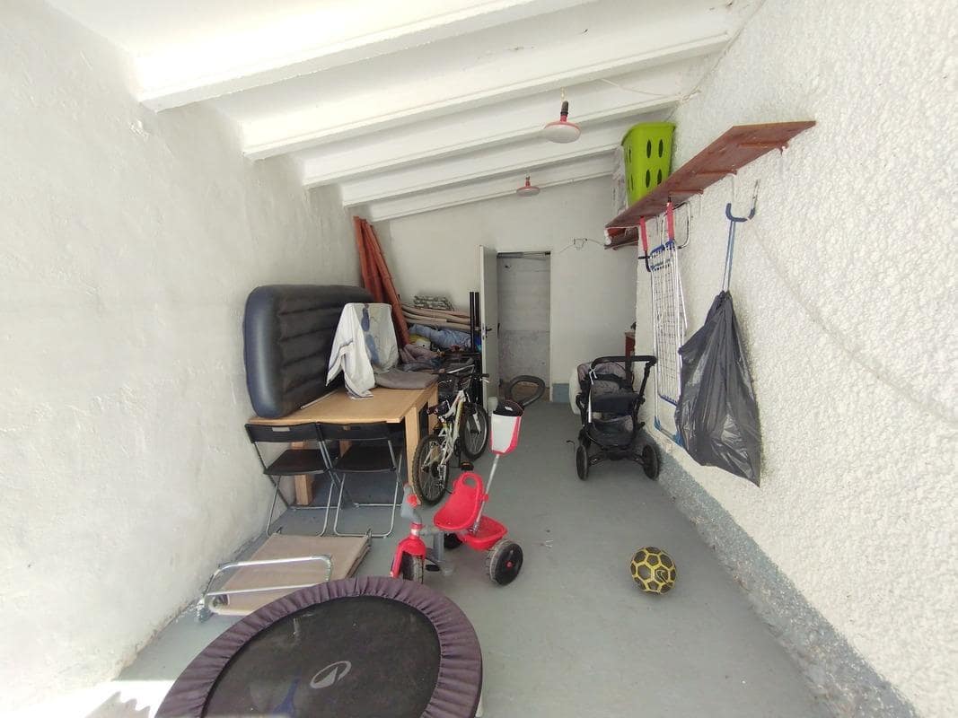 3 quarto Moradia para venda em Gallur com piscina garagem - 165 000 € (Ref: 9645738)