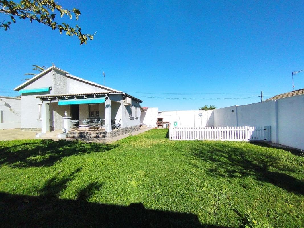 3 quarto Moradia para venda em Gallur com piscina garagem - 165 000 € (Ref: 9645738)