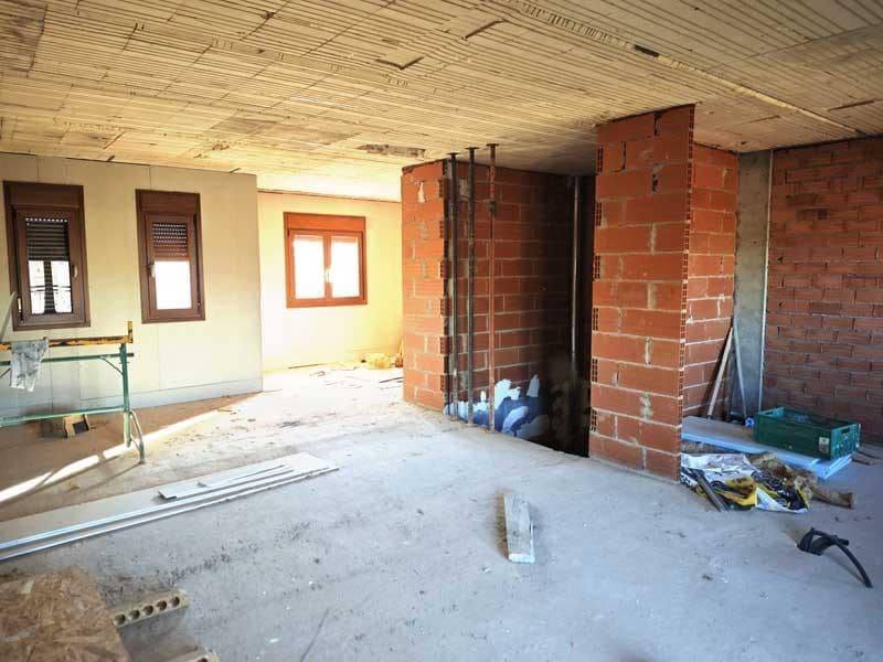 4 chambre Villa/Maison Mitoyenne à vendre à Ariza avec garage - 95 000 € (Ref: 9645740)