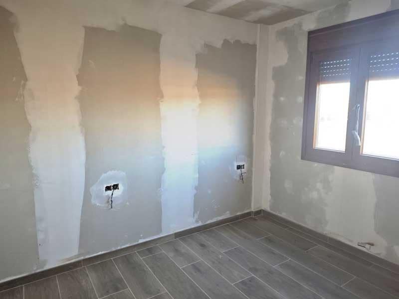 4 chambre Villa/Maison Mitoyenne à vendre à Ariza avec garage - 95 000 € (Ref: 9645740)