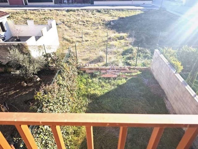 4 soveværelse Rækkehus til salg i Ariza med garage - € 95.000 (Ref: 9645740)