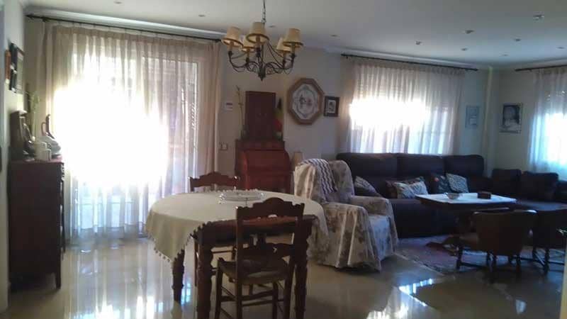 4 sypialnia Willa na sprzedaż w Calatayud z basenem garażem - 298 000 € (Ref: 9645750)