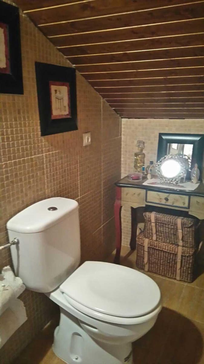 4 sypialnia Willa na sprzedaż w Calatayud z basenem garażem - 298 000 € (Ref: 9645750)