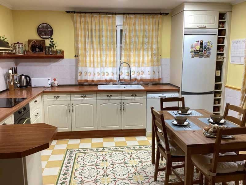 4 sypialnia Willa na sprzedaż w Calatayud z basenem garażem - 298 000 € (Ref: 9645750)