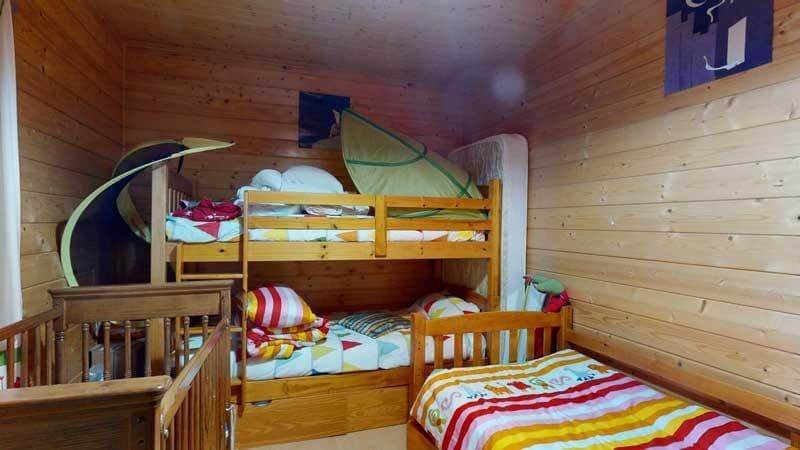 Chalet de 6 habitaciones en La Muela en venta con piscina garaje - 420.000 € (Ref: 9645751)