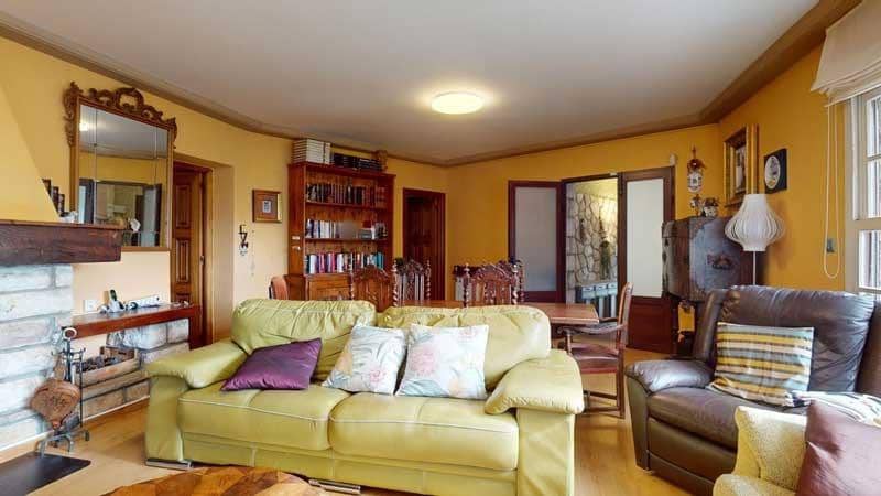 Chalet de 6 habitaciones en La Muela en venta con piscina garaje - 420.000 € (Ref: 9645751)