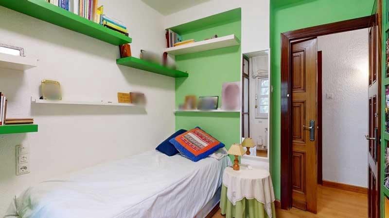 Chalet de 6 habitaciones en La Muela en venta con piscina garaje - 420.000 € (Ref: 9645751)