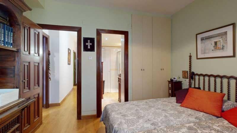 Chalet de 6 habitaciones en La Muela en venta con piscina garaje - 420.000 € (Ref: 9645751)