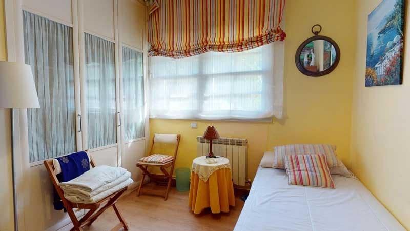 Chalet de 6 habitaciones en La Muela en venta con piscina garaje - 420.000 € (Ref: 9645751)