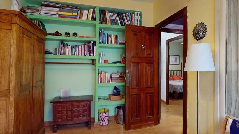 Chalet de 6 habitaciones en La Muela en venta con piscina garaje - 420.000 € (Ref: 9645751)