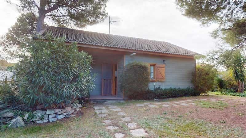 Chalet de 6 habitaciones en La Muela en venta con piscina garaje - 420.000 € (Ref: 9645751)