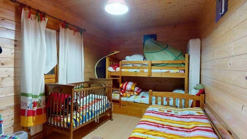 Chalet de 6 habitaciones en La Muela en venta con piscina garaje - 420.000 € (Ref: 9645751)