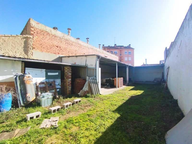 Działka budowlana na sprzedaż w Villanueva de Gallego - 119 000 € (Ref: 9645755)