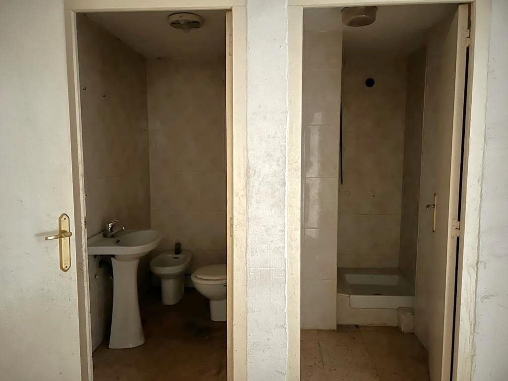 Gewerbe zu verkaufen in Zaragoza Stadt - 174.900 € (Ref: 9645759)