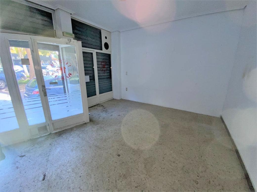 Commercial for sale in Zaragoza city - € 46,500 (Ref: 9645760)