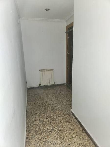 2 bedroom Flat for sale in Zaragoza city - € 137,000 (Ref: 9648350)