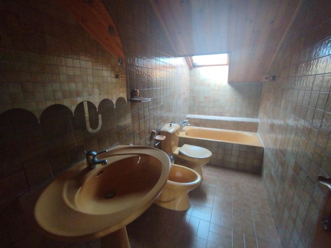 5 makuuhuone Huvila myytävänä paikassa Zaragoza kaupunki mukana 
autotalli - 495 000 € (Ref: 9648351)