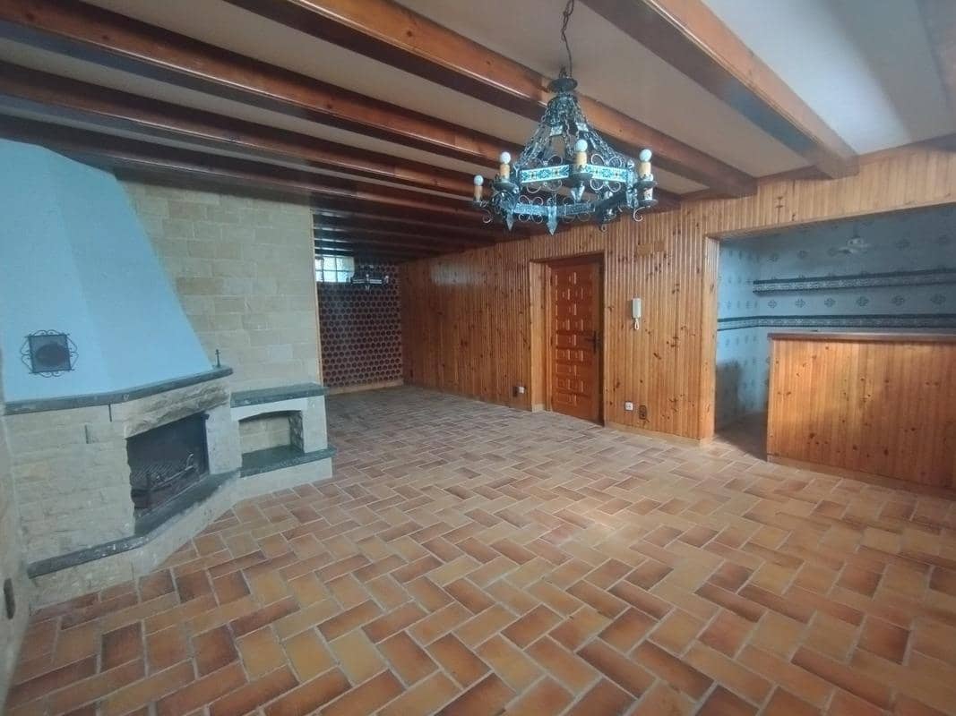 5 makuuhuone Huvila myytävänä paikassa Zaragoza kaupunki mukana 
autotalli - 495 000 € (Ref: 9648351)