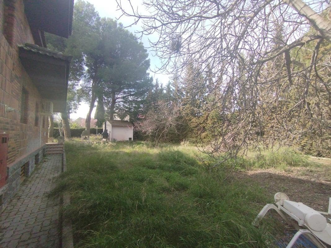 5 makuuhuone Huvila myytävänä paikassa Zaragoza kaupunki mukana 
autotalli - 495 000 € (Ref: 9648351)