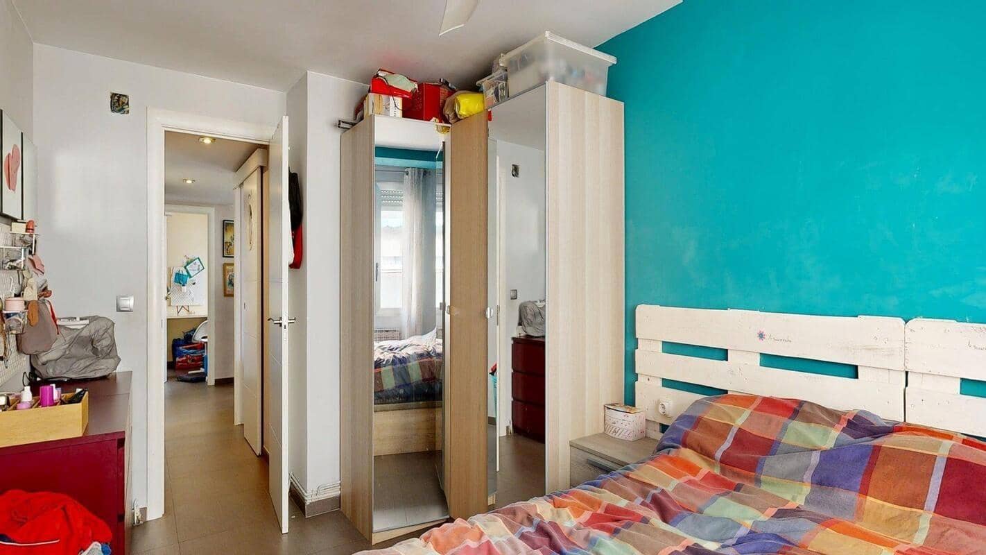 3 bedroom Flat for sale in Zaragoza city - € 158,000 (Ref: 9679966)