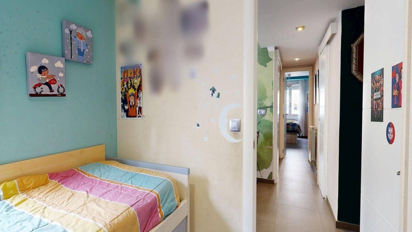 3 bedroom Flat for sale in Zaragoza city - € 158,000 (Ref: 9679966)