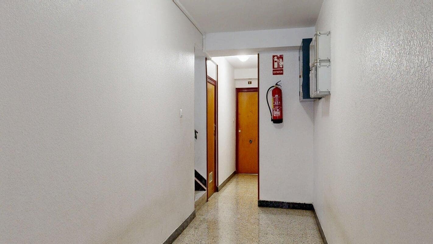 3 bedroom Flat for sale in Zaragoza city - € 158,000 (Ref: 9679966)