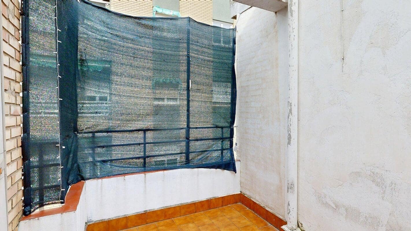 3 bedroom Flat for sale in Zaragoza city - € 158,000 (Ref: 9679966)