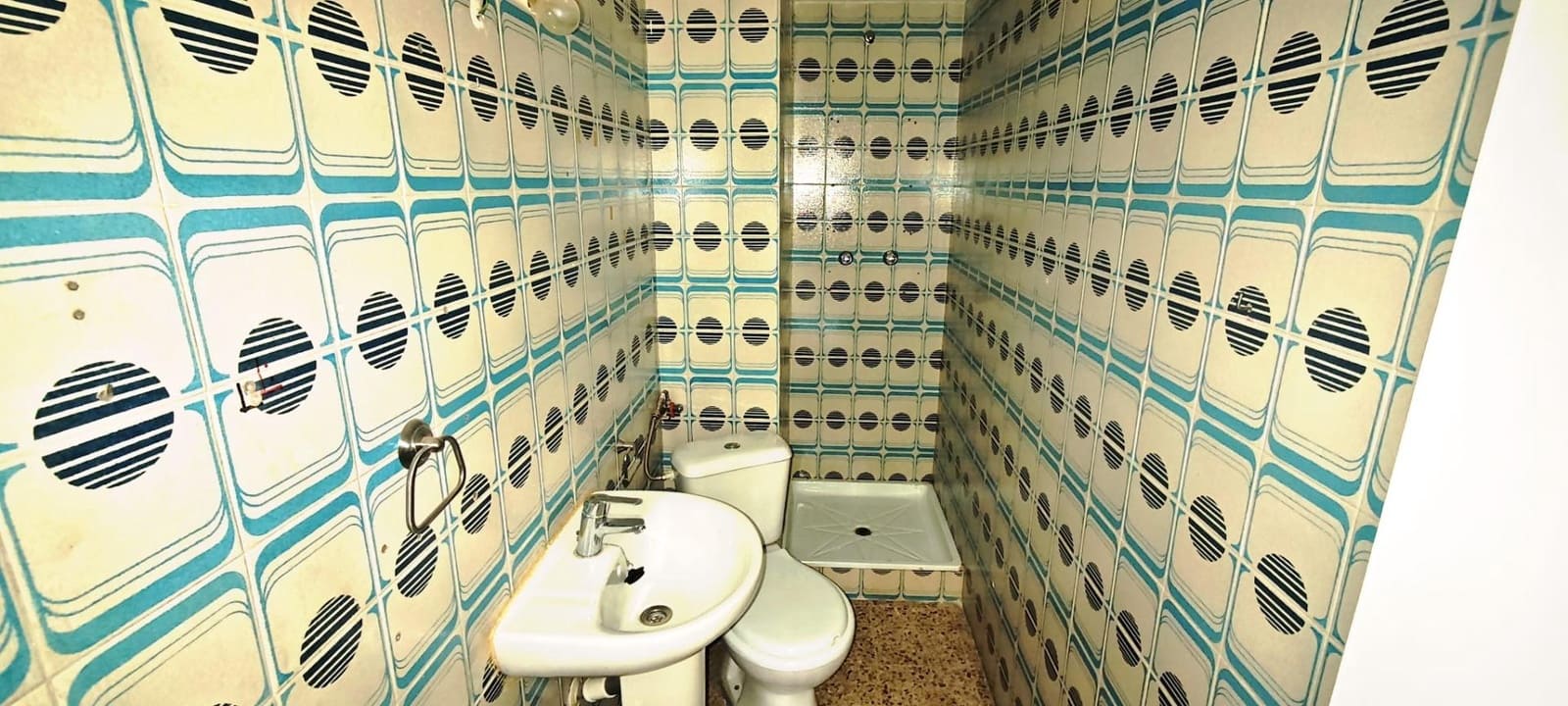 4 bedroom Flat for sale in Calatayud with pool - € 89,000 (Ref: 9690936)