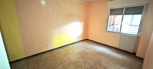 4 Zimmer Wohnung zu verkaufen in Calatayud mit Pool - 89.000 € (Ref: 9690936)
