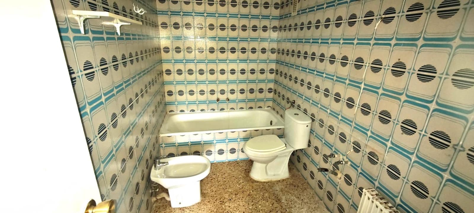 4 bedroom Flat for sale in Calatayud with pool - € 89,000 (Ref: 9690936)