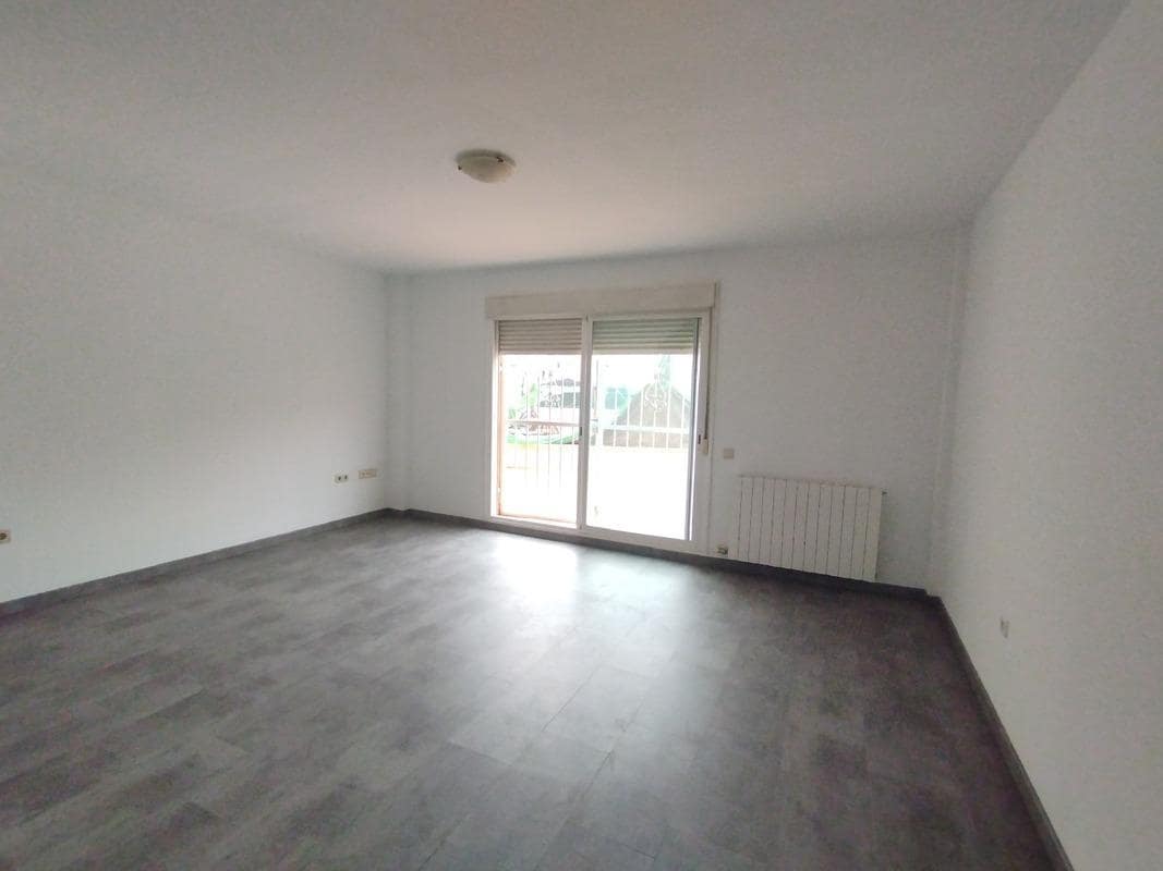 4 bedroom Terraced Villa for sale in Osera de Ebro with garage - € 144,000 (Ref: 9690937)