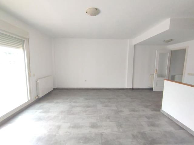 4 bedroom Terraced Villa for sale in Osera de Ebro with garage - € 144,000 (Ref: 9690937)