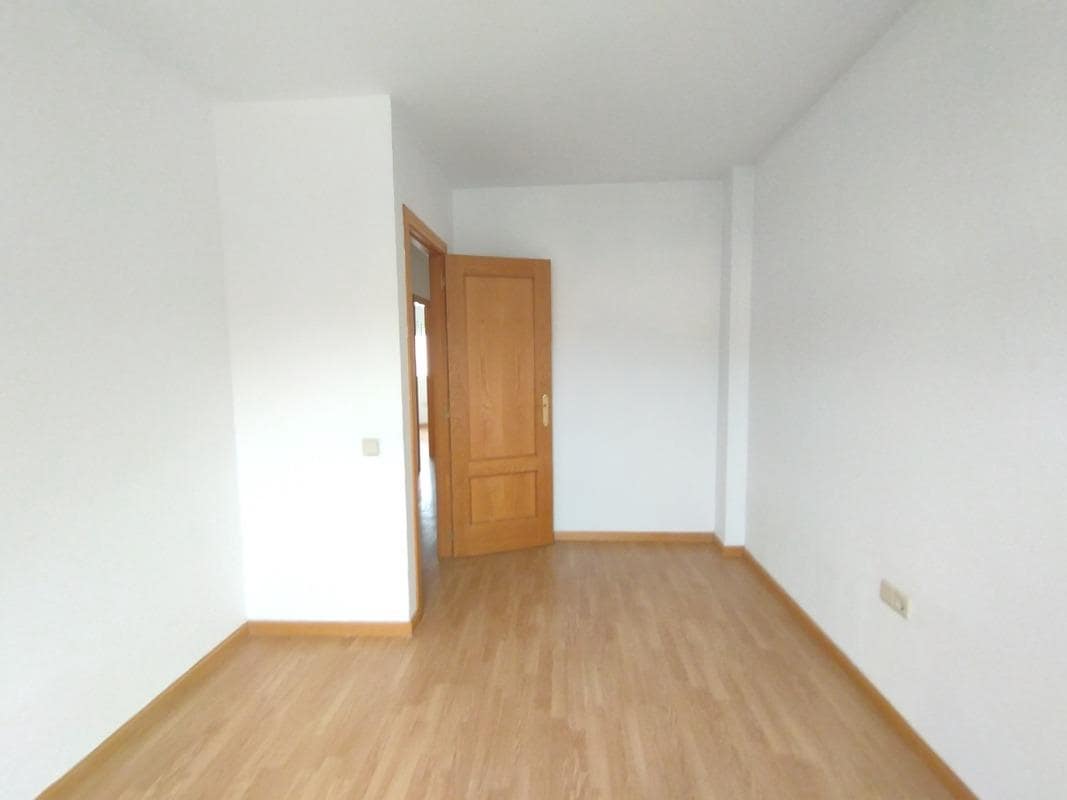 4 bedroom Terraced Villa for sale in Osera de Ebro with garage - € 144,000 (Ref: 9690937)