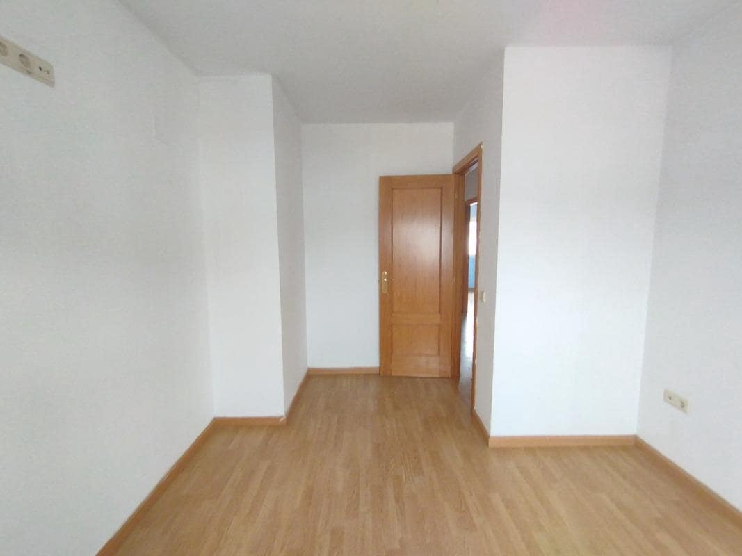 4 bedroom Terraced Villa for sale in Osera de Ebro with garage - € 144,000 (Ref: 9690937)