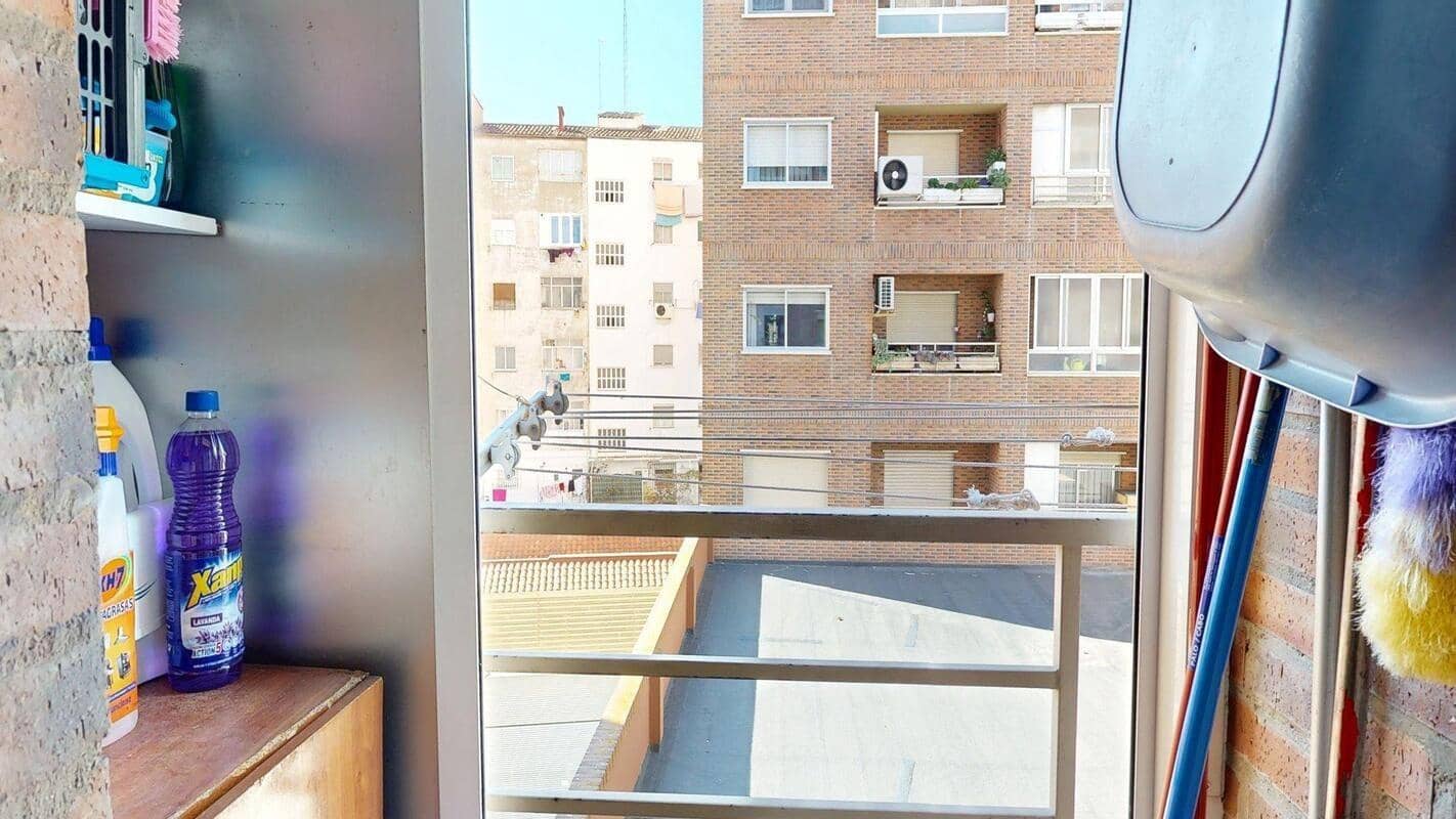 3 sypialnia Mieszkanie na sprzedaż w Miasto Saragossa z garażem - 265 000 € (Ref: 9702082)