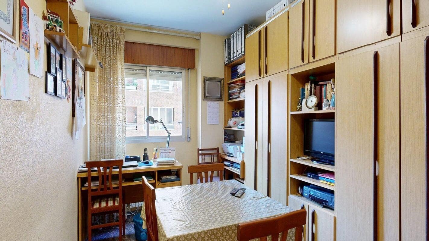 3 sypialnia Mieszkanie na sprzedaż w Miasto Saragossa z garażem - 265 000 € (Ref: 9702082)