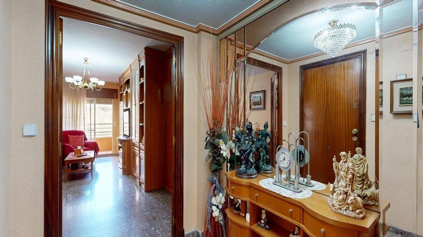 3 sypialnia Mieszkanie na sprzedaż w Miasto Saragossa z garażem - 265 000 € (Ref: 9702082)