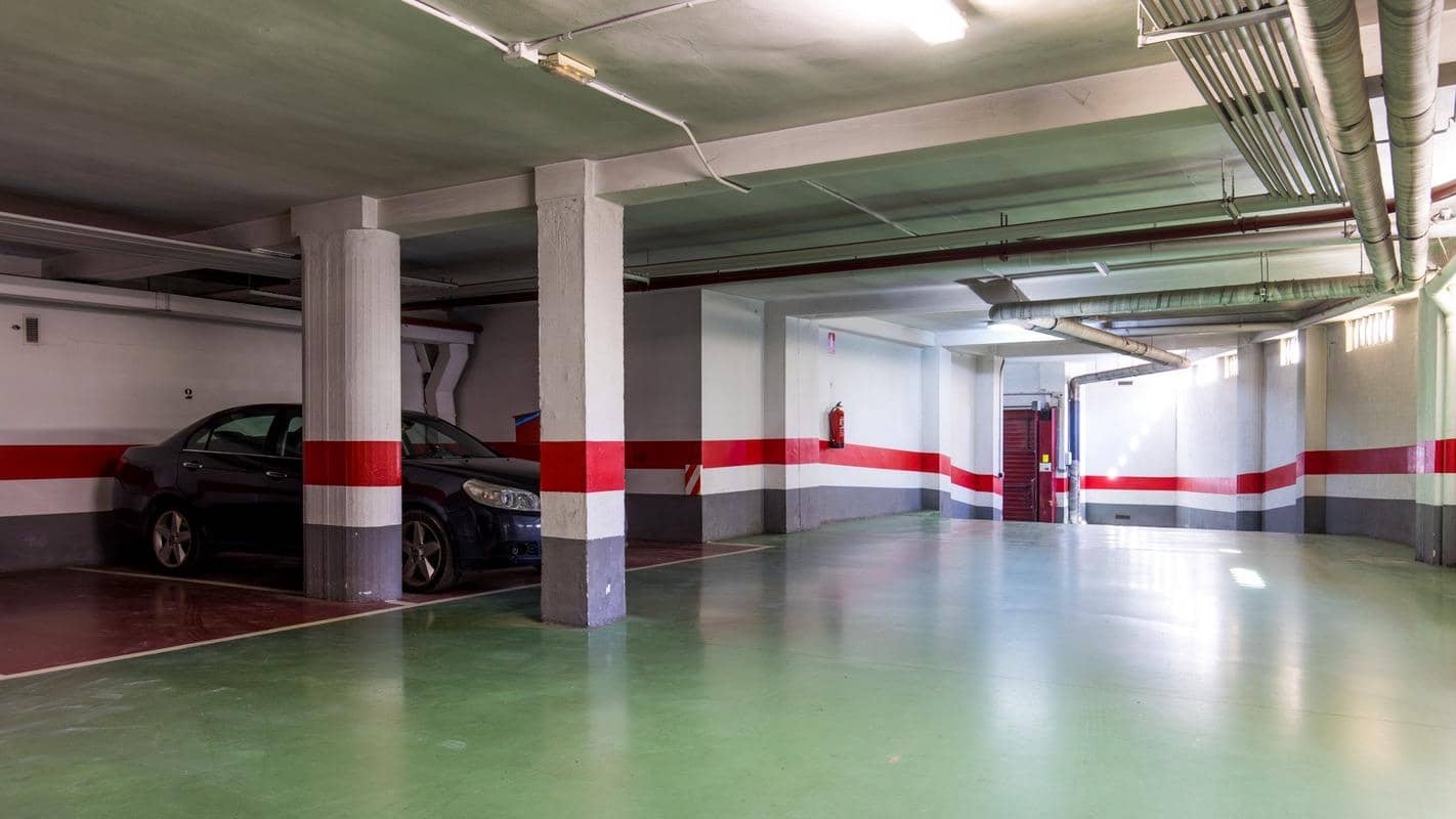 3 sypialnia Mieszkanie na sprzedaż w Miasto Saragossa z garażem - 265 000 € (Ref: 9702082)