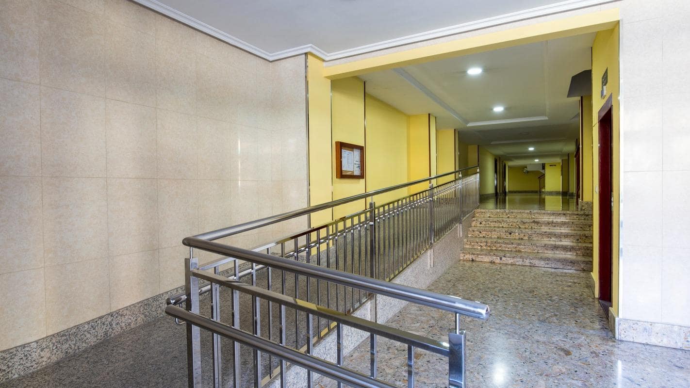 3 sypialnia Mieszkanie na sprzedaż w Miasto Saragossa z garażem - 265 000 € (Ref: 9702082)