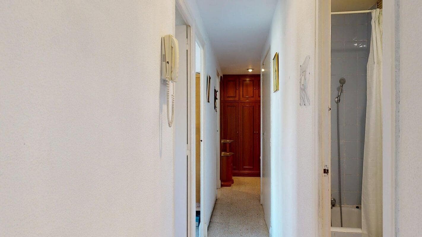 3 bedroom Flat for sale in Zaragoza city - € 129,000 (Ref: 9715059)