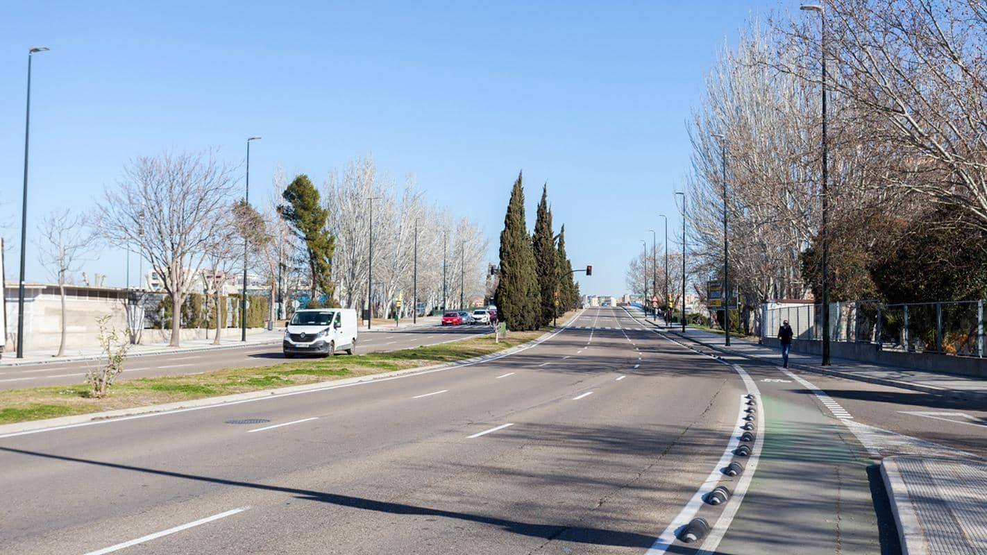 3 bedroom Flat for sale in Zaragoza city - € 129,000 (Ref: 9715059)