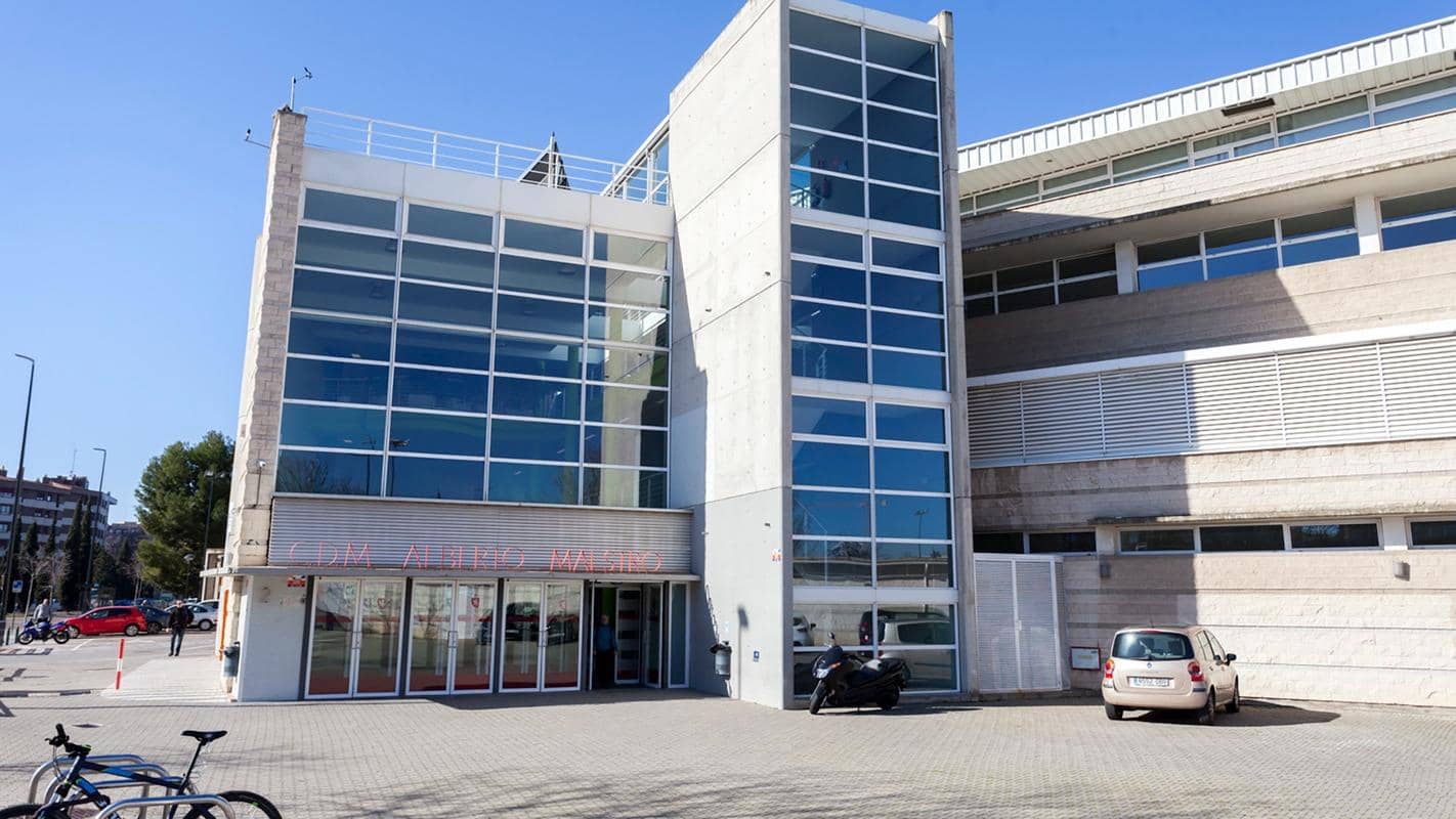 3 bedroom Flat for sale in Zaragoza city - € 129,000 (Ref: 9715059)